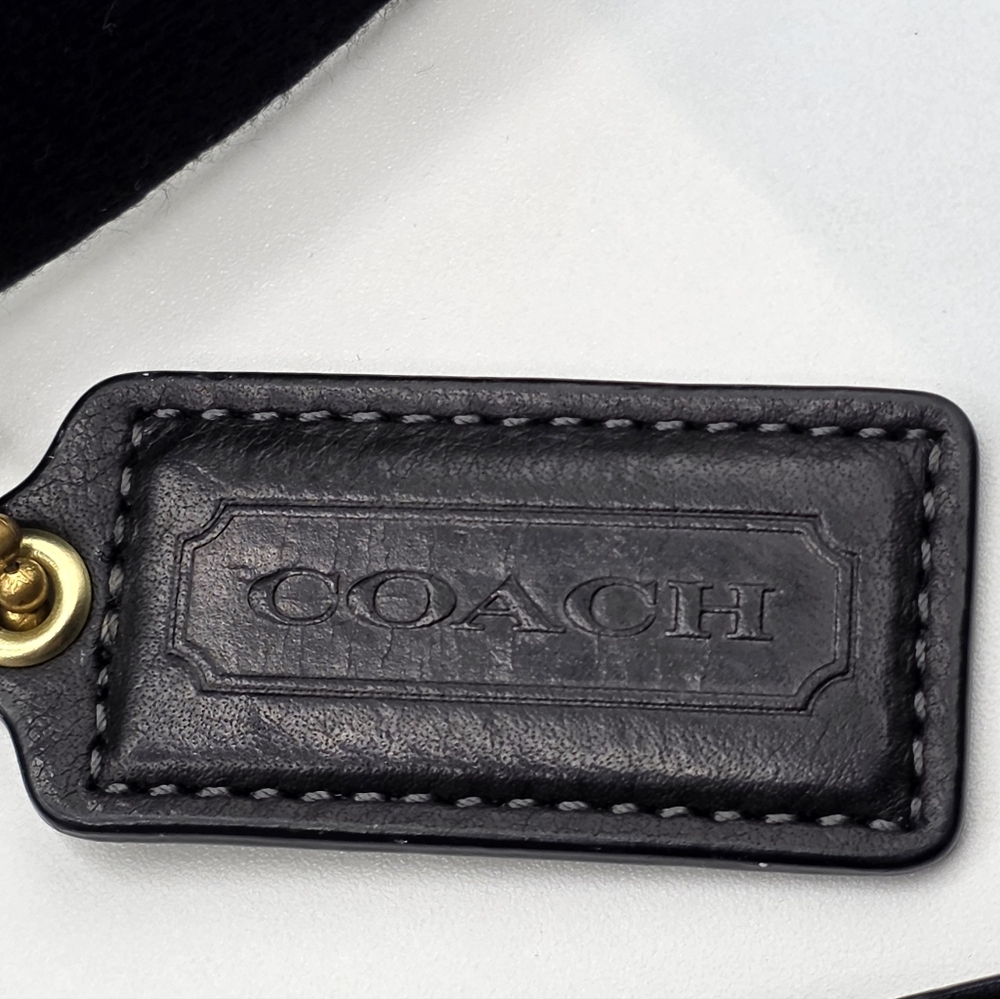 Vintage Coach Crossbody Bag Black Leather - Picture 4 of 16